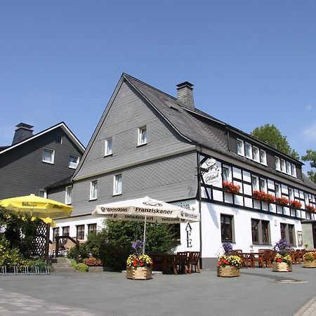 Ferienwohnungen Landgasthof Gilsbach Winterberg Esterno foto
