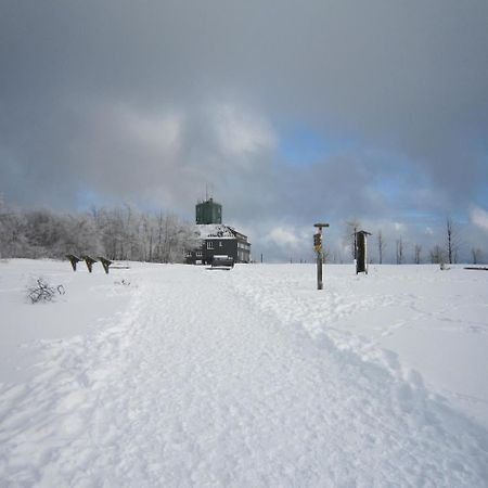 Ferienwohnungen Landgasthof Gilsbach Winterberg Esterno foto