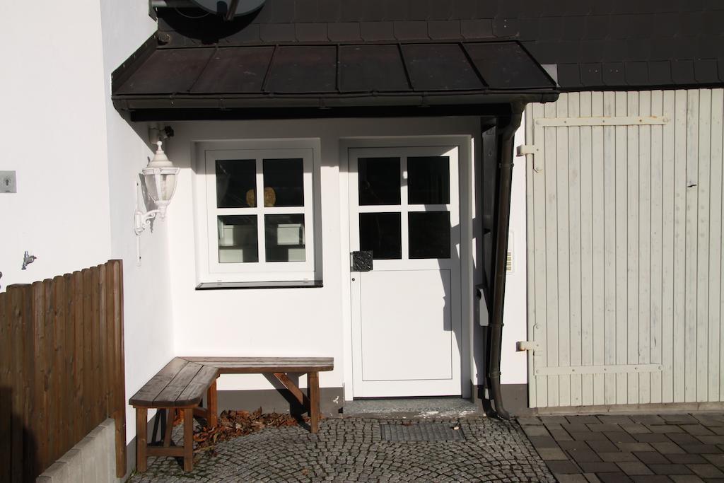 Ferienwohnungen Landgasthof Gilsbach Winterberg Esterno foto